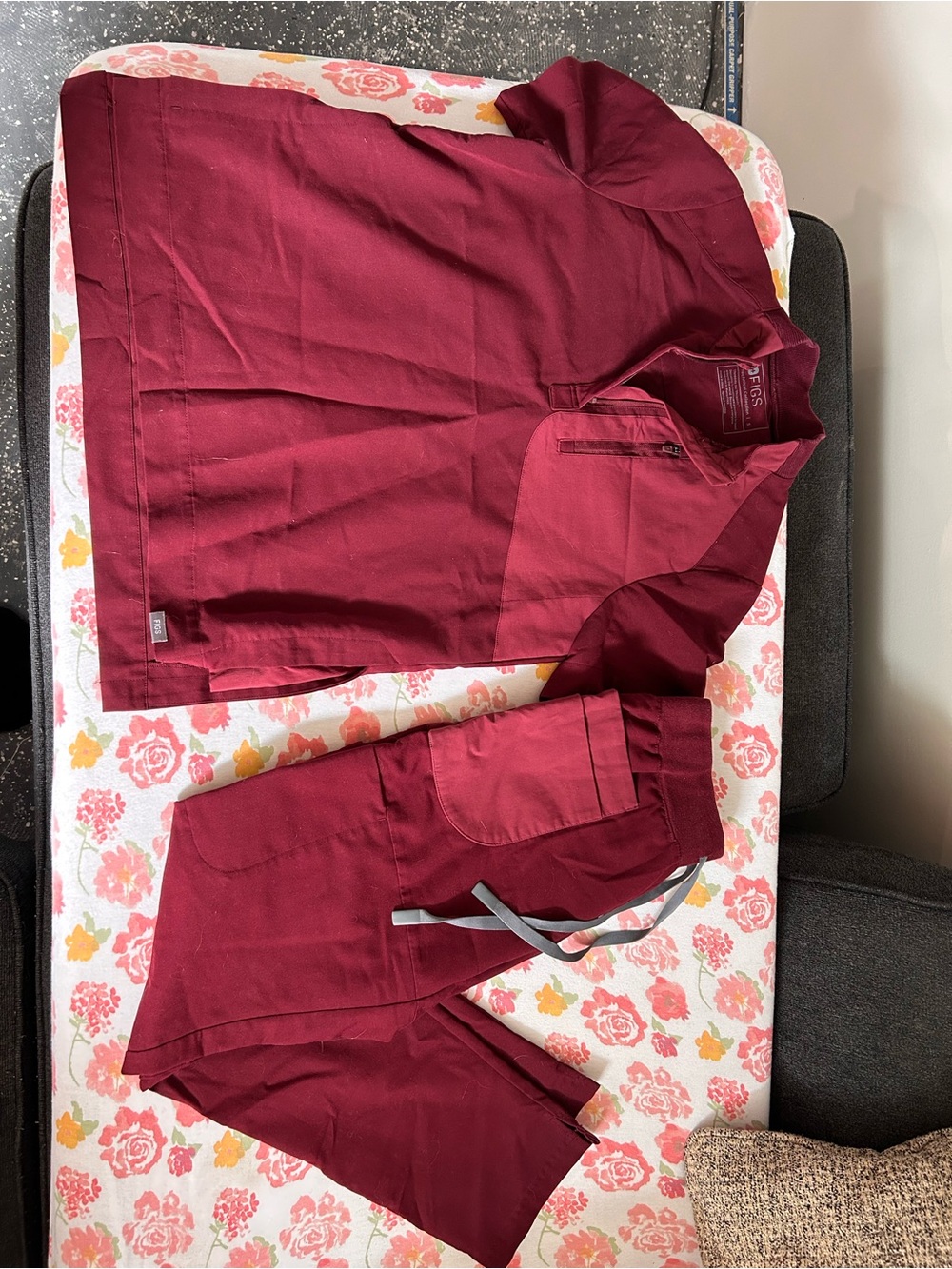 FIGS Women's Burgundy Scrub Set - Top & Pants